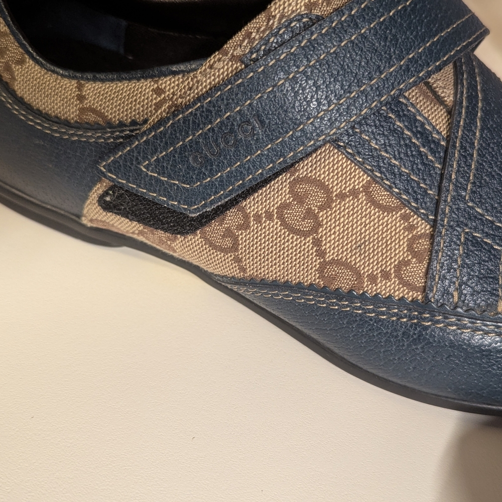 Vintage Velcro Gucci Blue and Brown Women's Sneakers - Picture 4 of 5